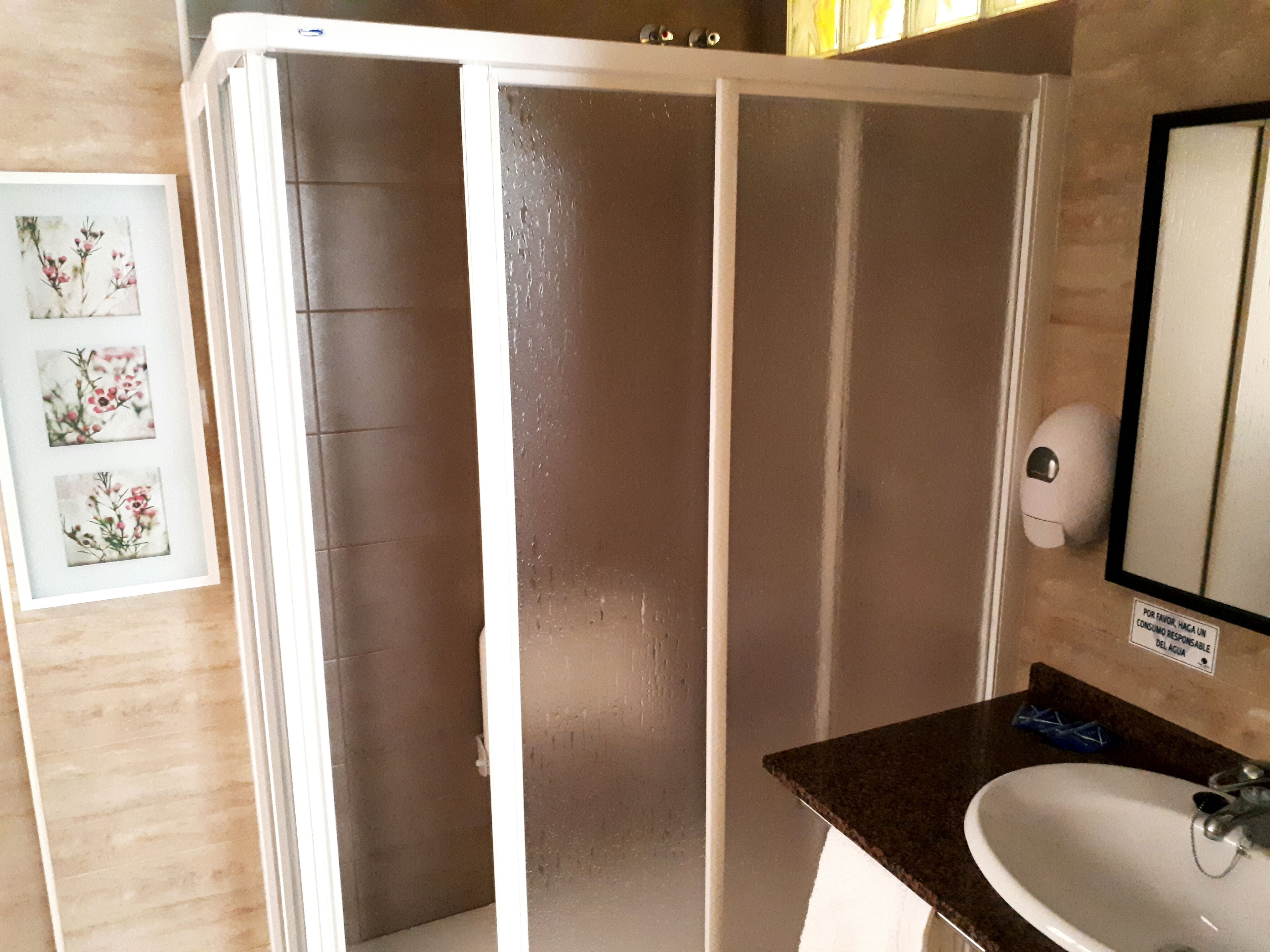 Photo - Hotel Alaska