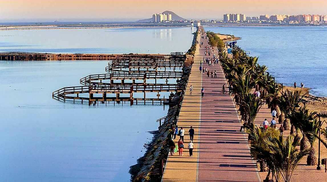 Photo - Hotel Alaska