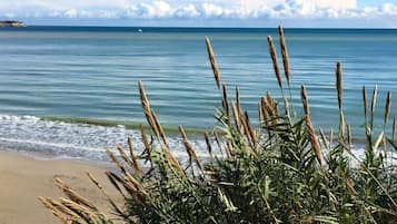 In Strandnähe, 2 Strandbars