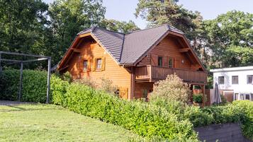 Boekhorst l'etage 12 | Individually decorated, individually furnished, free WiFi, bed sheets