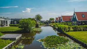숙박 시설 구내