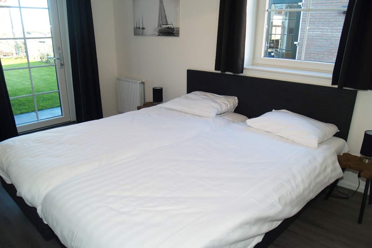 Individually decorated, individually furnished, cots/infant beds