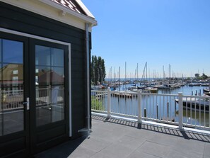 Zuiderzee 8 | Terrace/patio