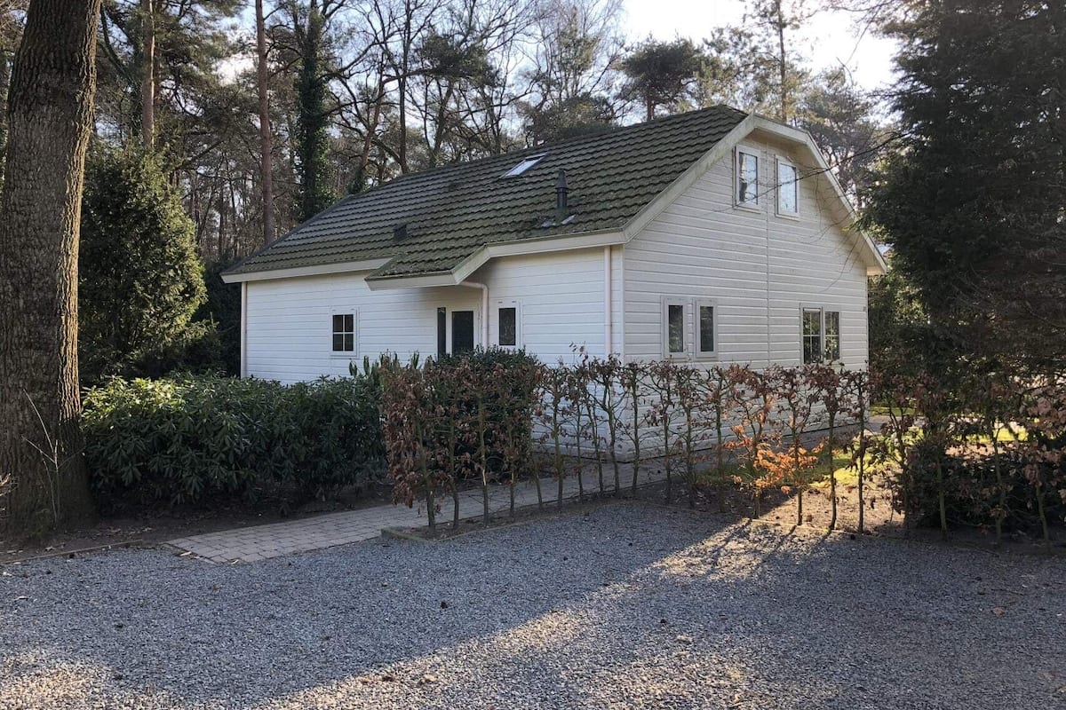 Hackfort l'etage 8 | 4 bedrooms, individually decorated, individually furnished, free WiFi