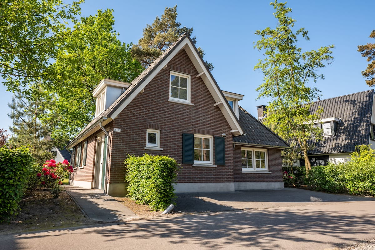 Bronckhorst 6 | 4 bedrooms, individually decorated, individually furnished, free WiFi