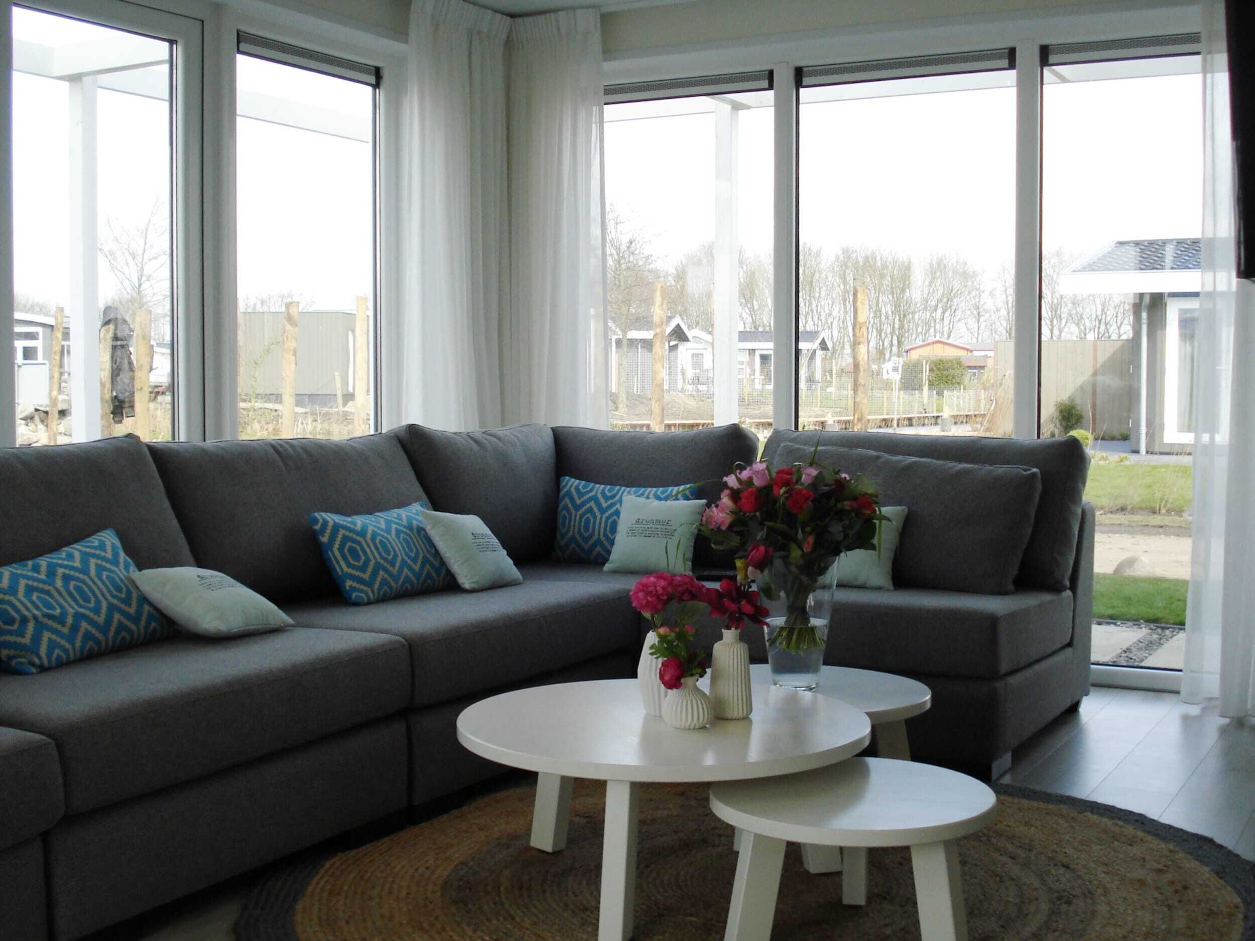 Pavilion l&#x27;etage Sauna 10 | 起居区 | 电视