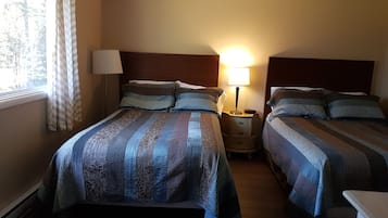 Room, 2 Double Beds | Desk, free WiFi