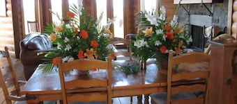 Elk Creek Lodging