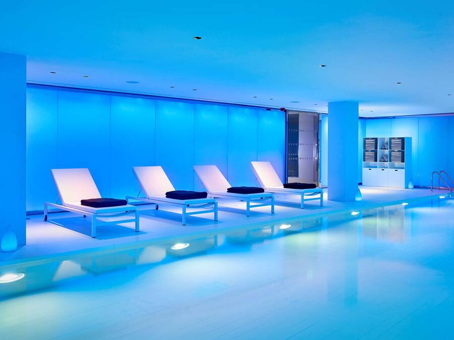 Piscine couverte
