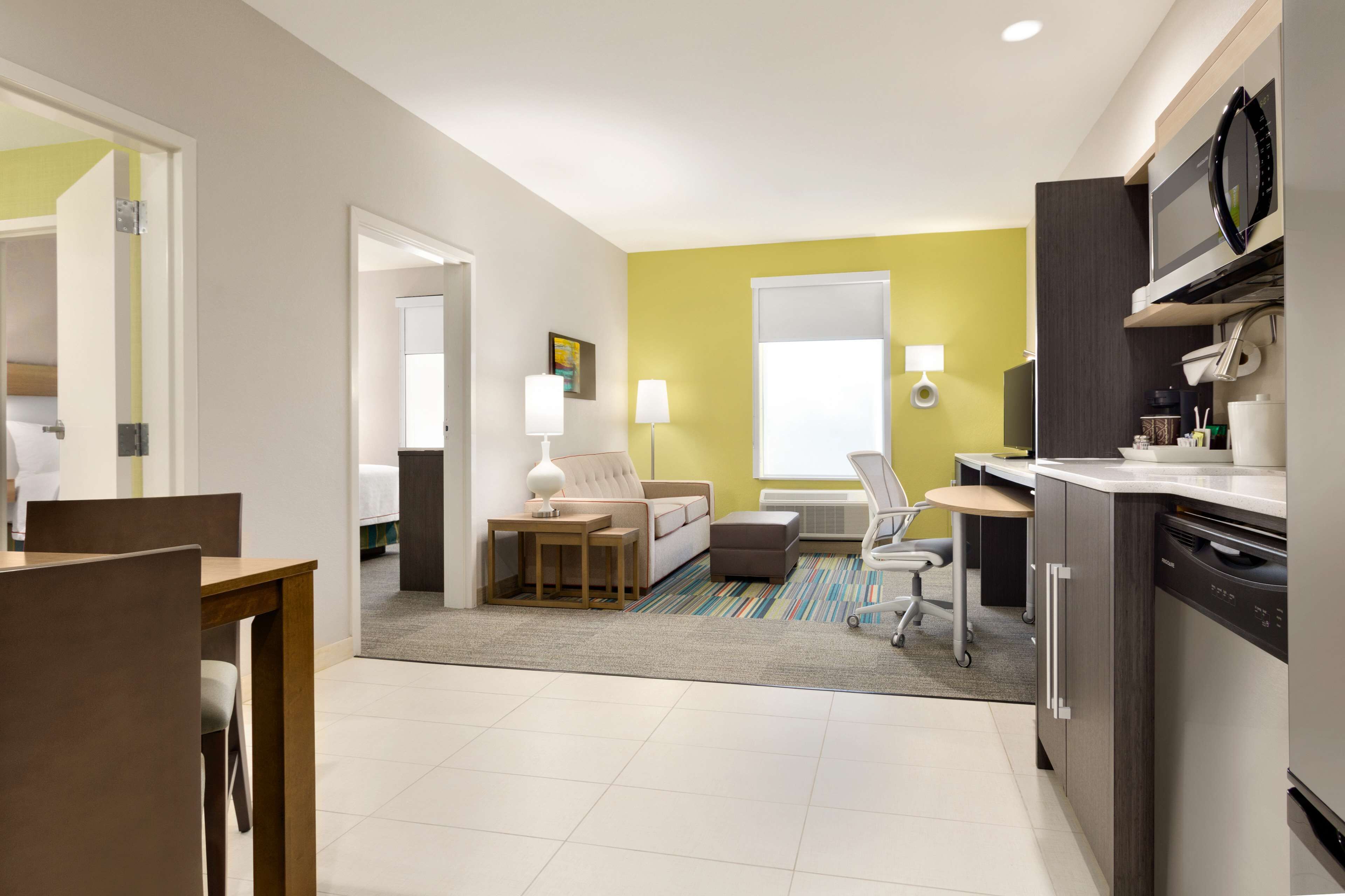 premium bedding, in-room safe, desk, laptop workspace