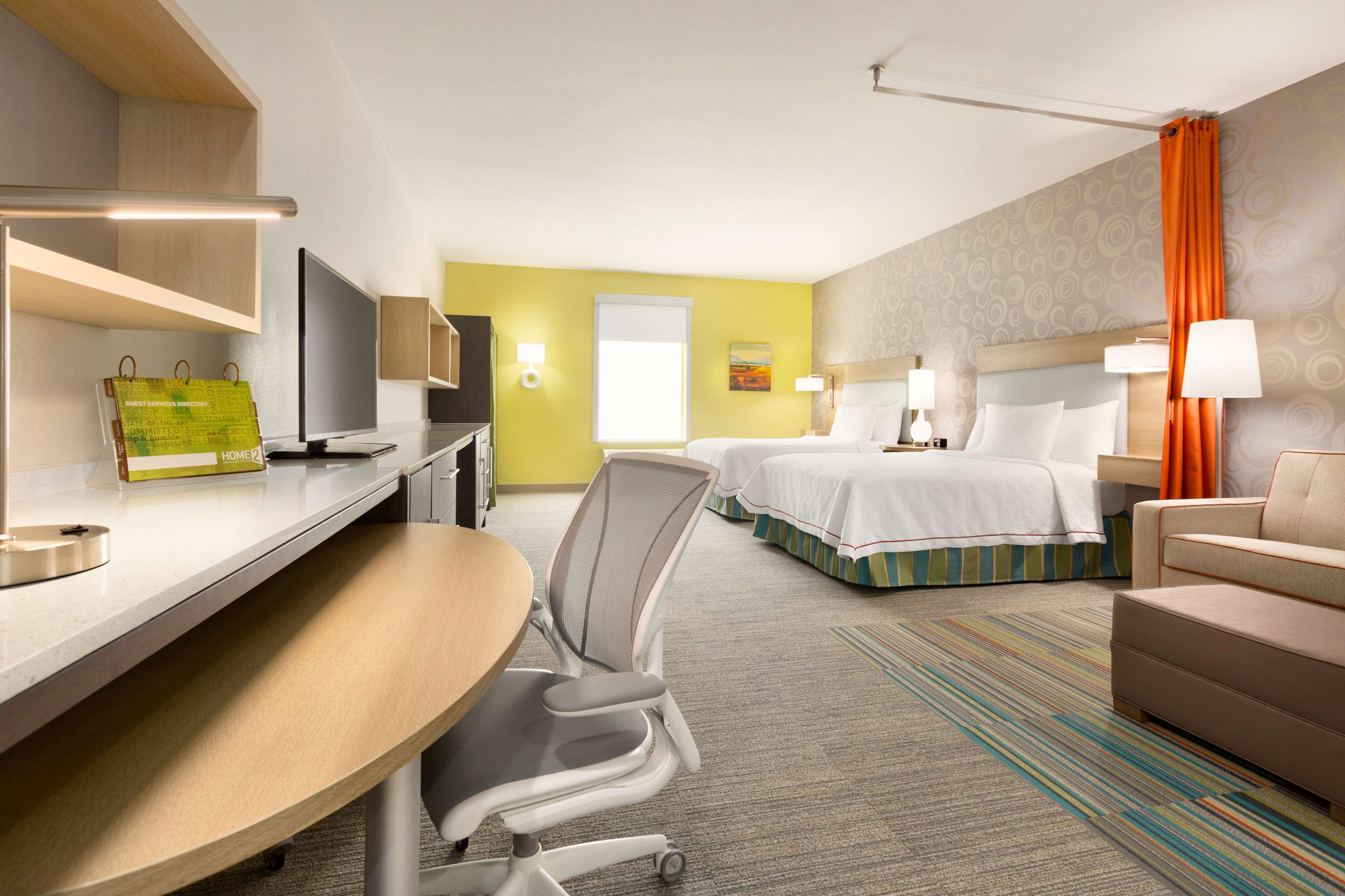 premium bedding, in-room safe, desk, laptop workspace