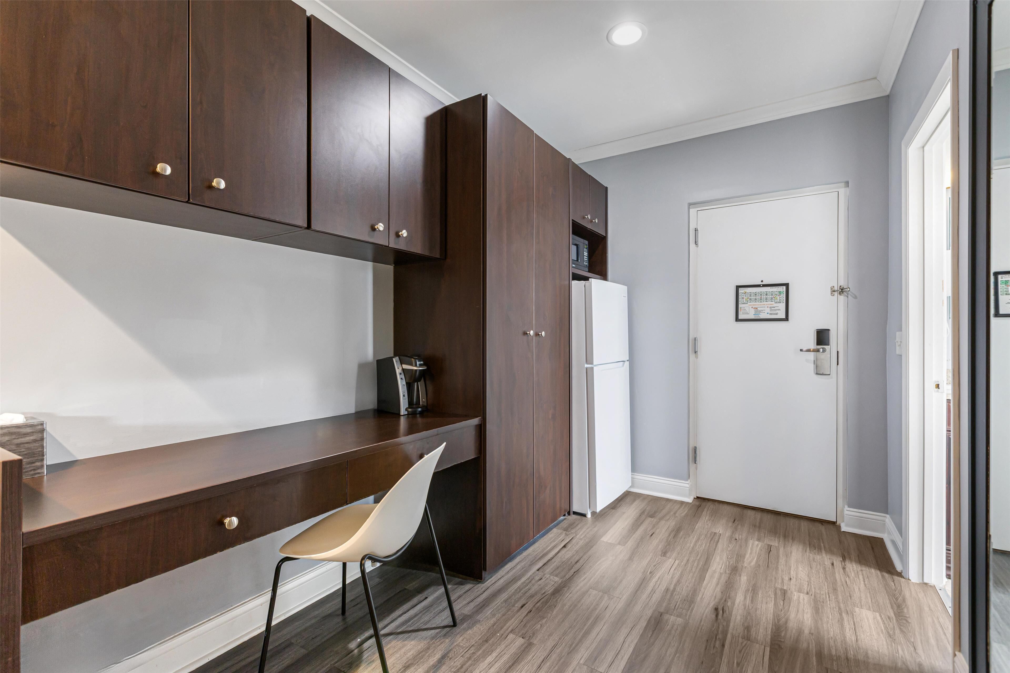 standard room, 1 king bed, non smoking, refrigerator & microwave | premium bedding, down duvets, in-room safe, desk