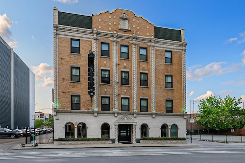 Hotel Chicago West Loop, SureStay Collection by Best Western