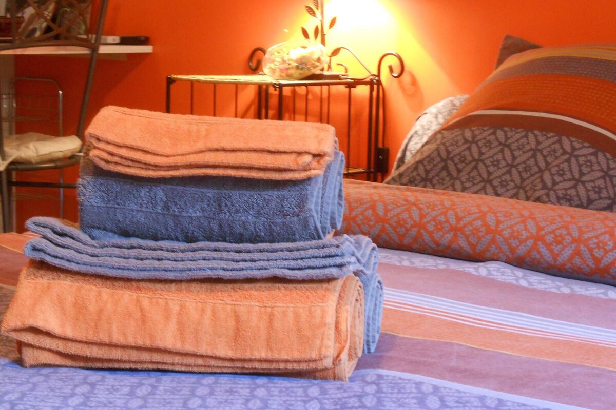 Suite superior, baño privado, vistas a la montaña