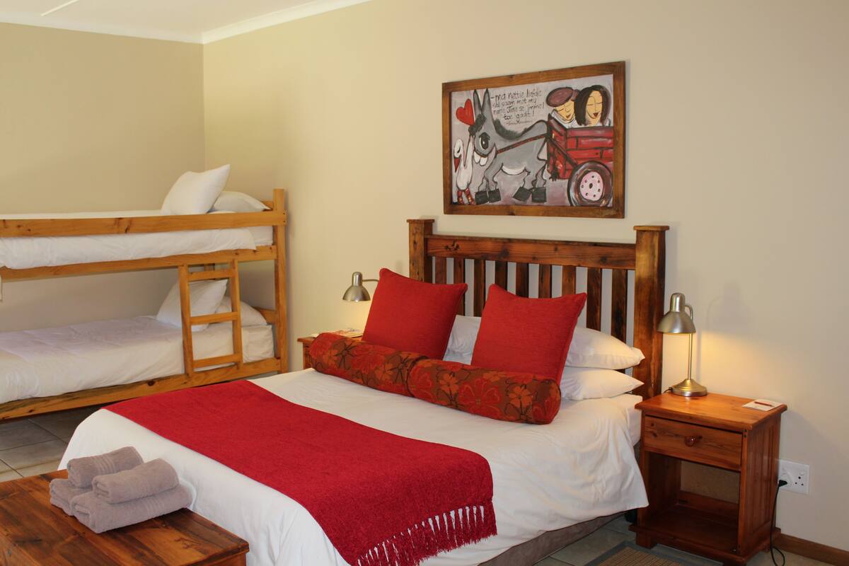 LUXURY ROOM 21 