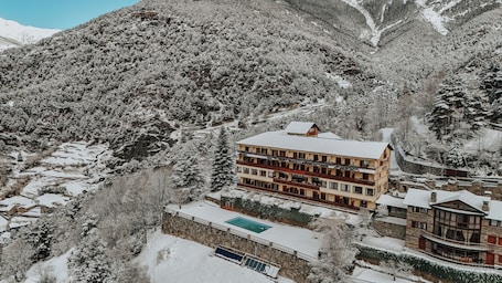 Fachada de la propiedad. abba Ordino Babot hotel