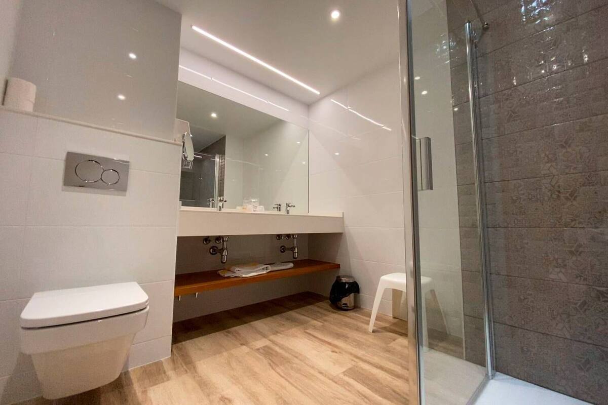 junior studio suite | 1 bedroom, desk, laptop workspace, soundproofing