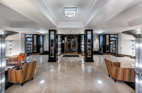 Nell Gwynn House Apartments