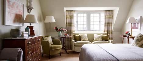 Double or Twin Room, Balcony | Individually decorated, individually furnished, blackout curtains