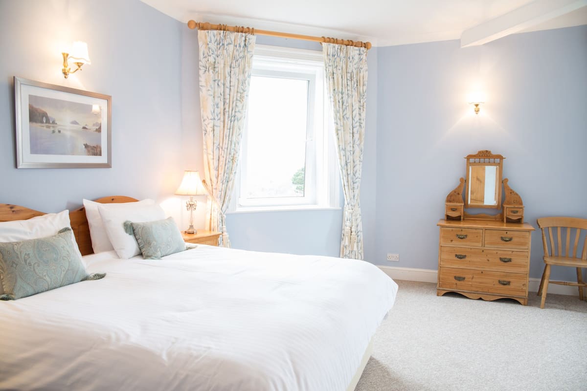 Appartamento Superior, bagno in camera, vista fiume (Raleigh (2 Bedrooms)) | 1 camera
