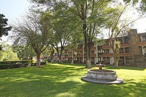 Property grounds - Marriott Puebla Hotel Meson del Angel (Puebla)