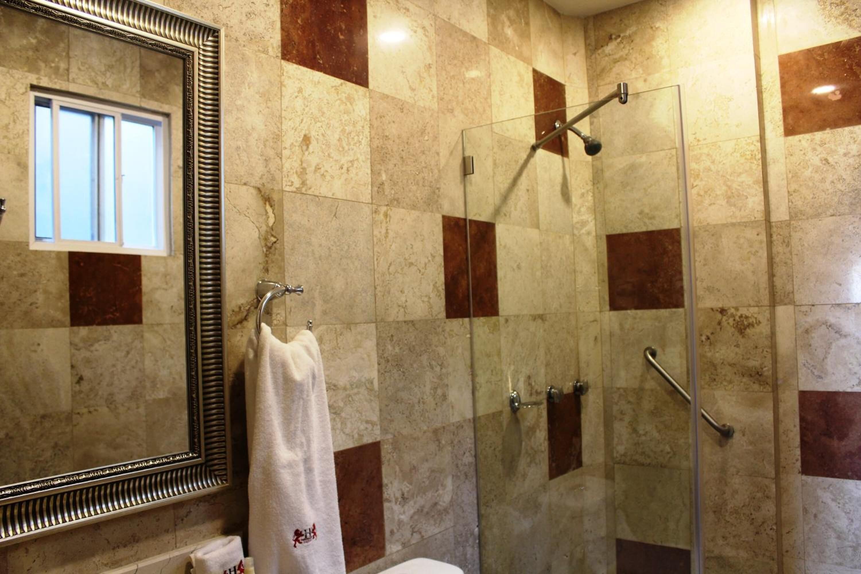 Photo - Hotel Leones