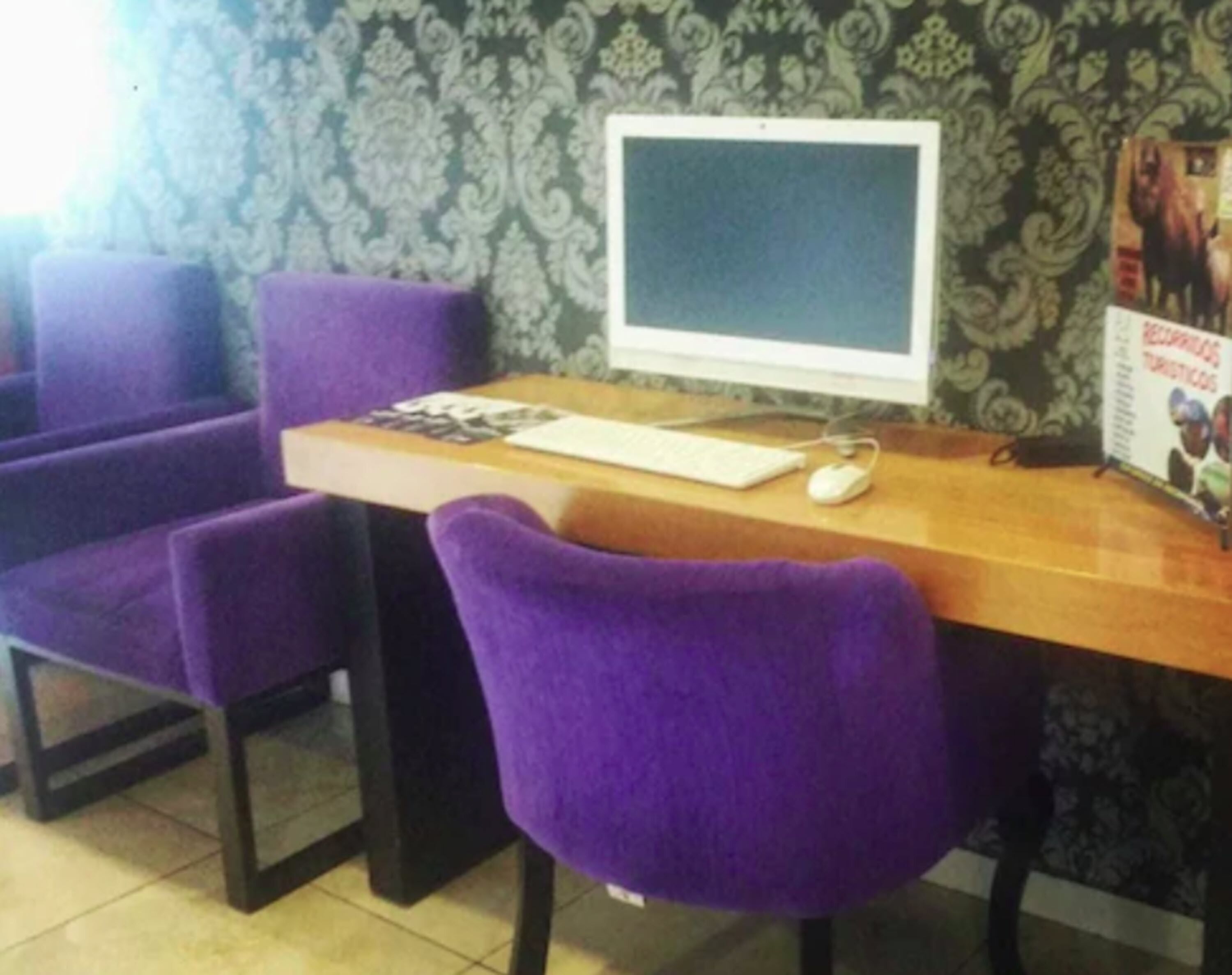 Photo - Hotel Leones