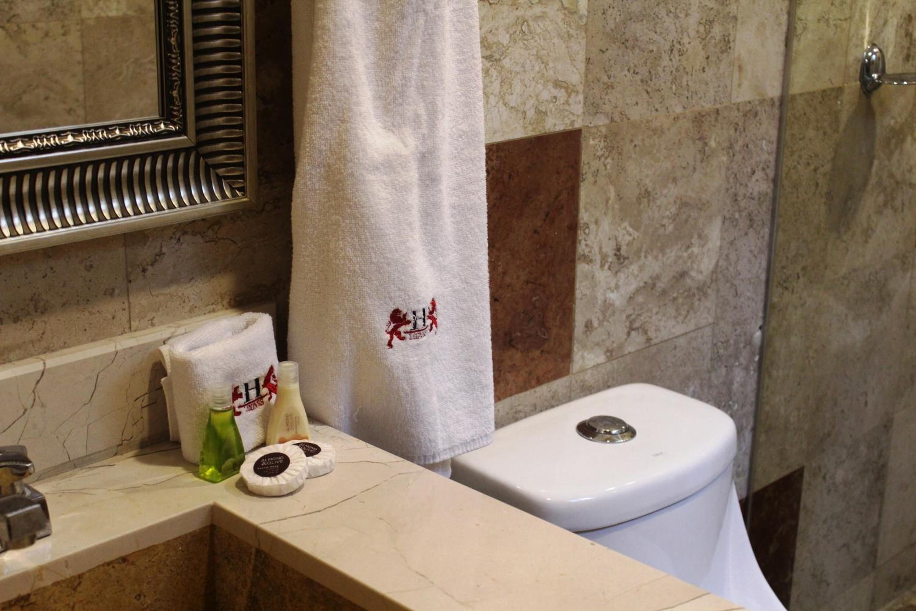 Photo - Hotel Leones