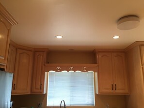 Premium Bungalow, 2 Bedrooms, Kitchen, Laundry, Patio/BBQ | Private kitchen