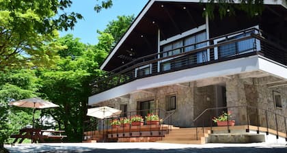 Hotel Daisen Shirogane