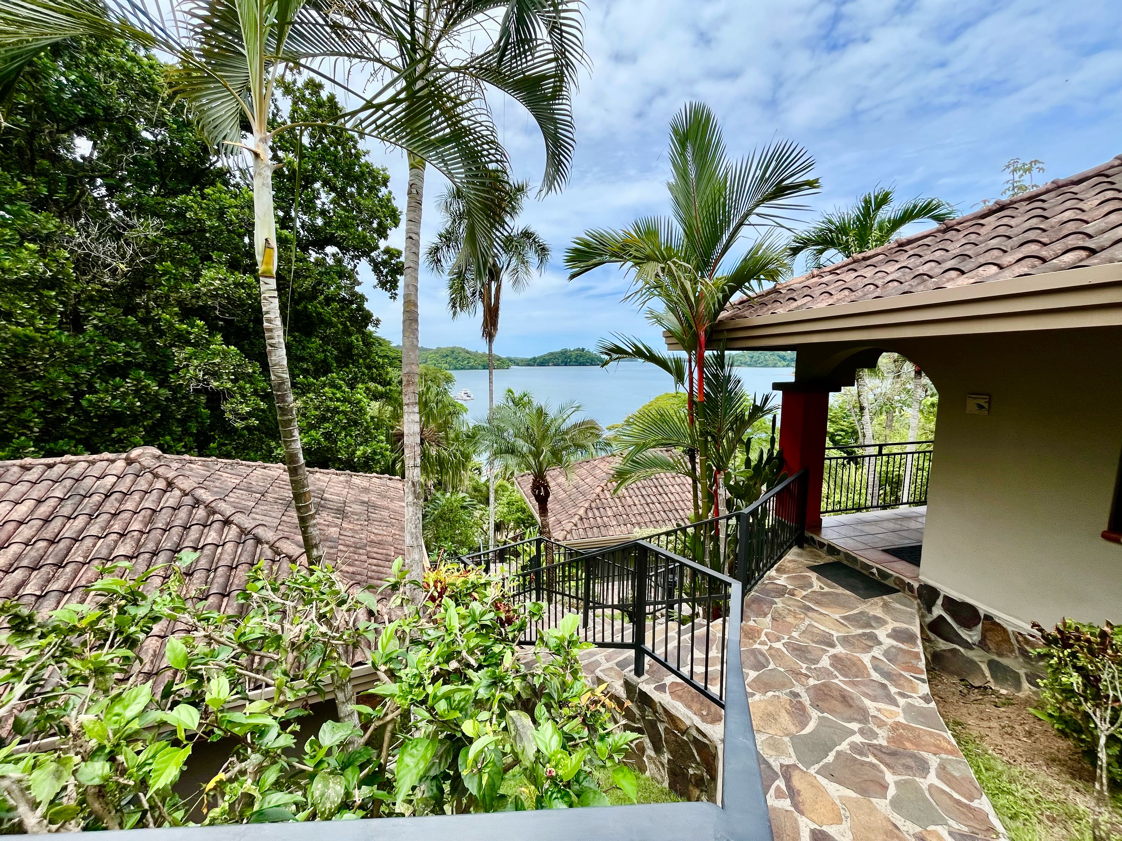 Bungalow with Ocean View (2 Adults) | In-room safe, free WiFi, bed sheets