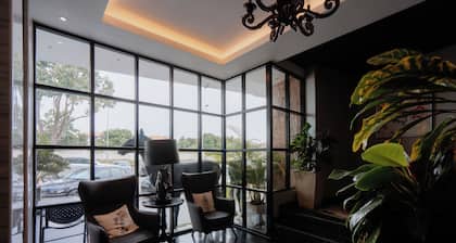 Midori Concept Hotel
