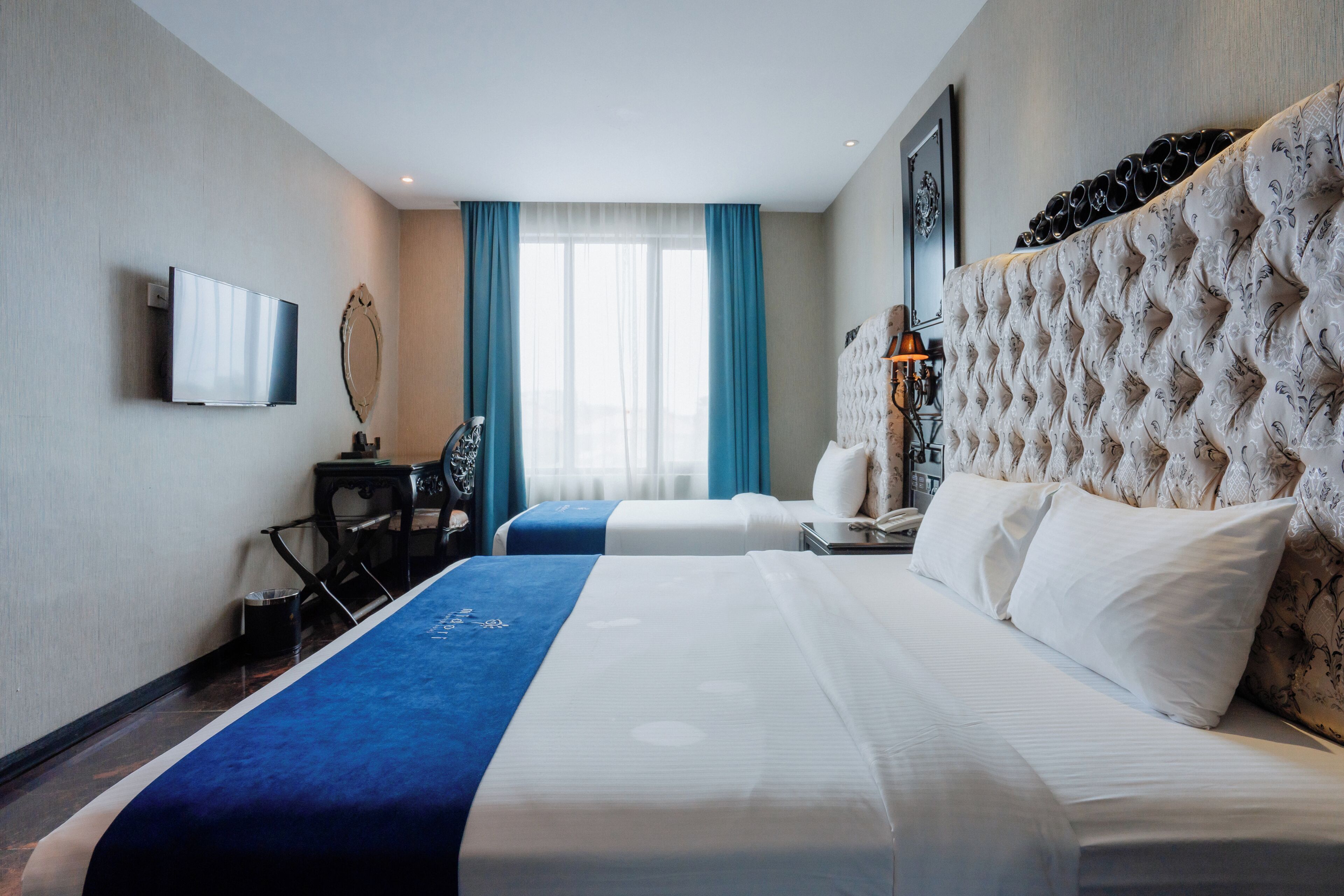 deluxe triple | in-room safe, desk, iron/ironing board, free wifi