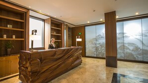 Check-in/check-out kiosk - Tea Boutique Hotel West Lake (Hangzhou)