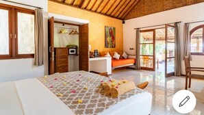 Cottage Mewah, 1 kamar tidur, kolam renang pribadi, area taman | 1 kamar tidur, seprai premium, dan selimut bulu angsa