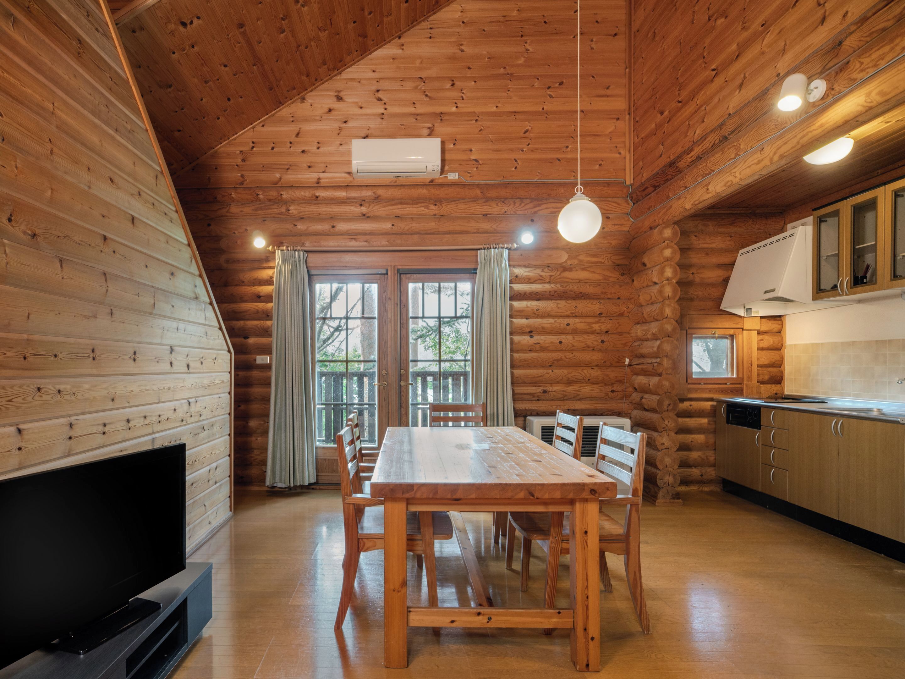 Ferienhaus, Verbindungszimmer (2Row-type log-style, hot spring) | Kostenloses WLAN, Bettwäsche
