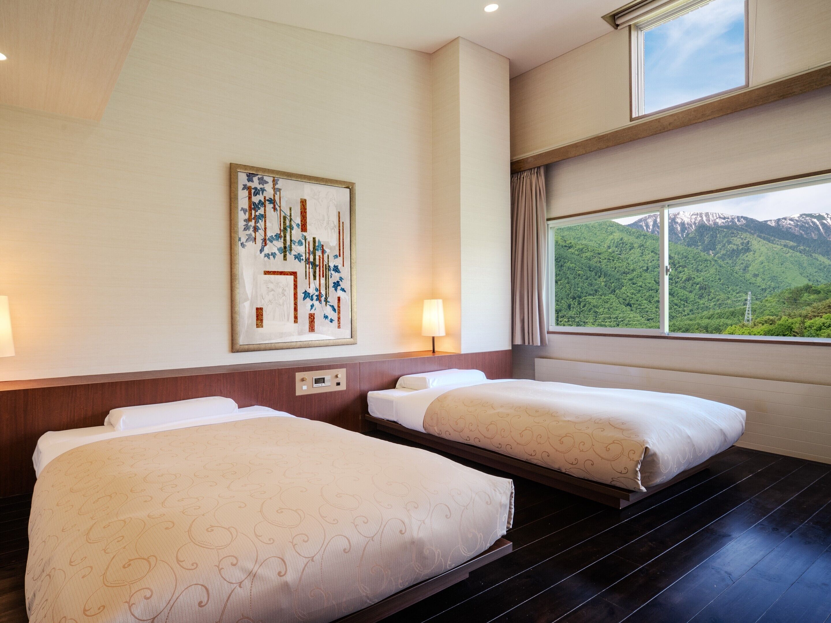 Comfort Japanese-Western-Style Room(Non-Smoking) | Free WiFi, bed sheets