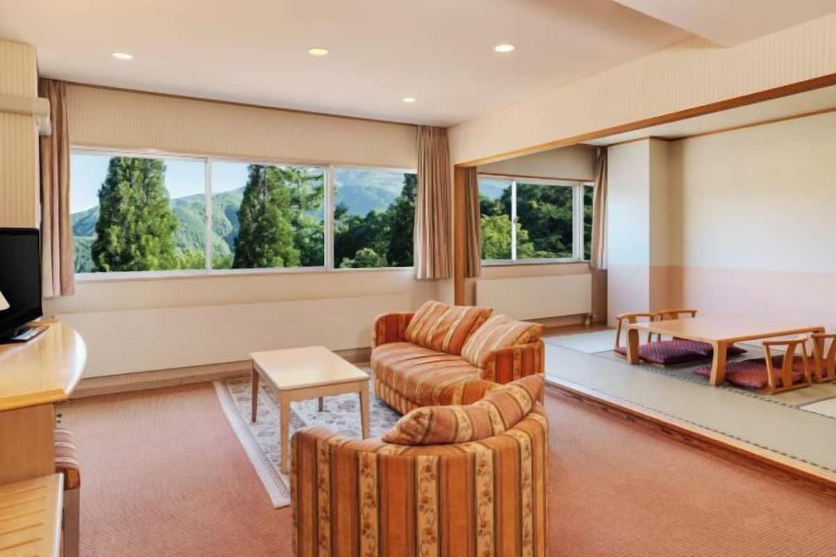 Living area | LCD TV