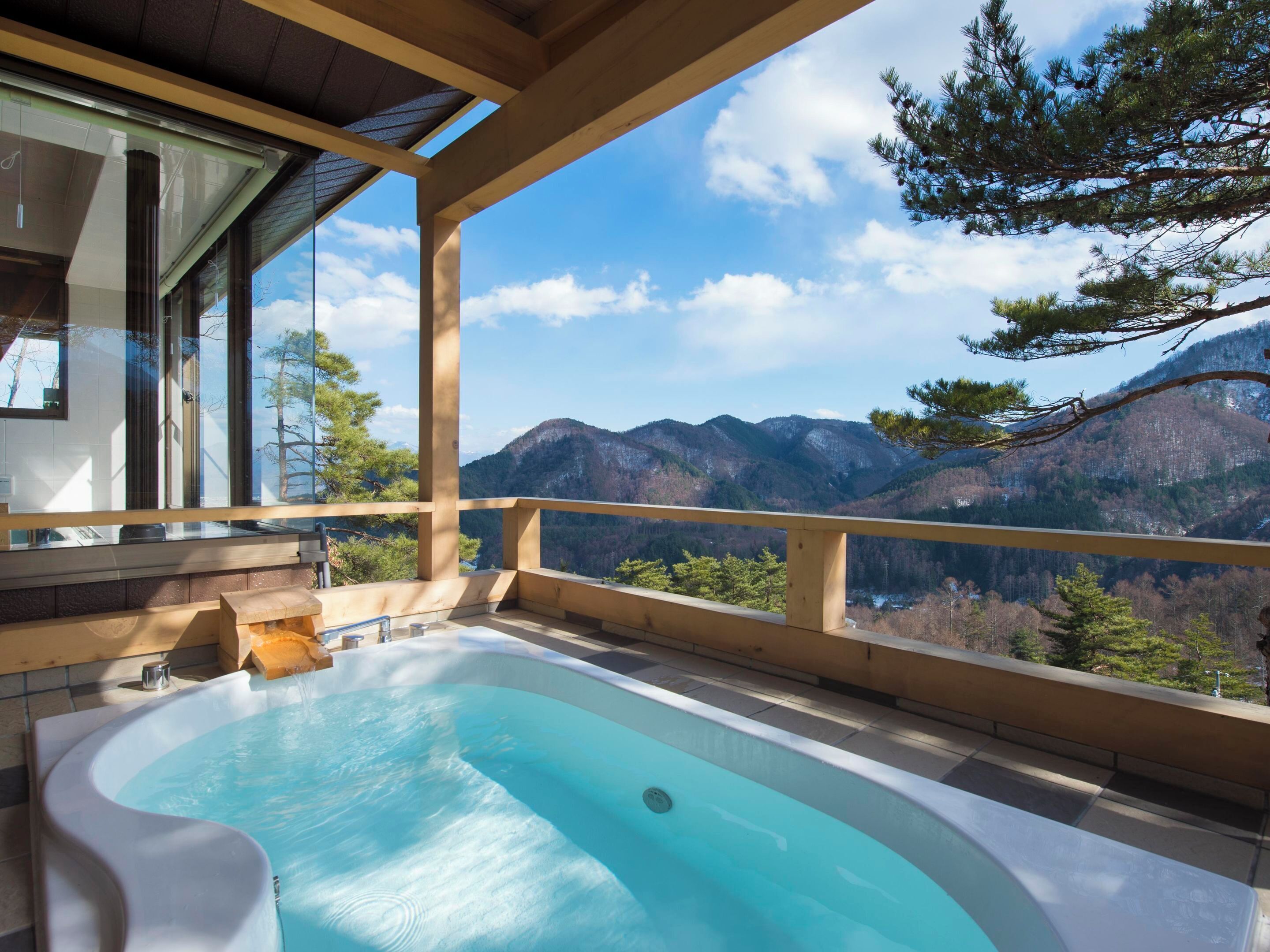 Deluxe Cottage With Open-Air Hot Spring Bath (Non-smoking) | Free WiFi, bed sheets