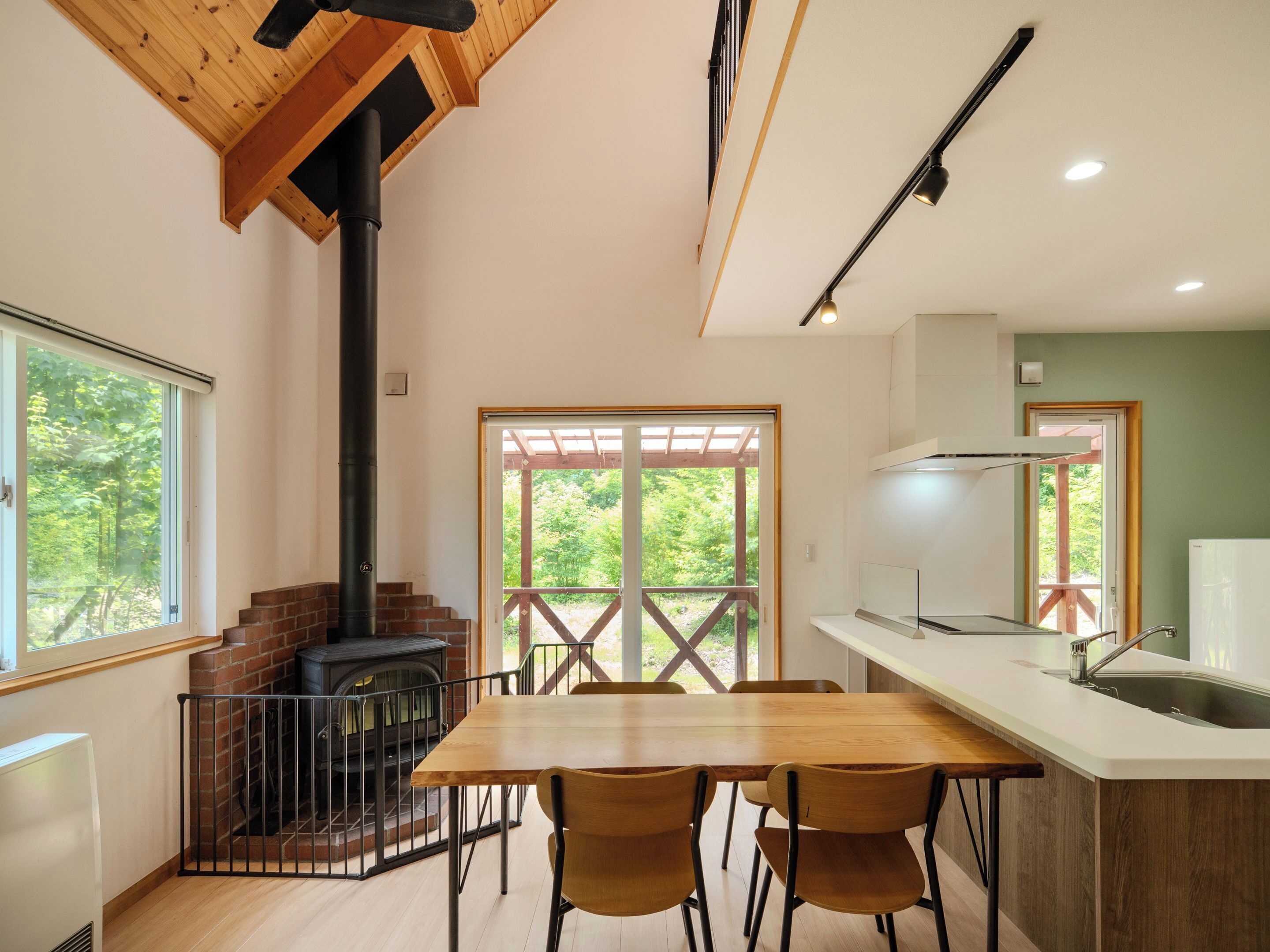 Deluxe-Ferienhaus (Wood Stove, Hot Spring) | Kostenloses WLAN, Bettwäsche