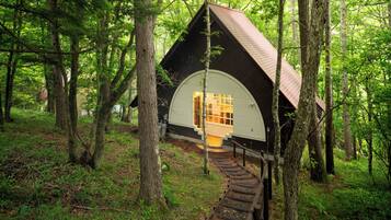 Standard Small Cottage, Non Smoking | Free WiFi, bed sheets