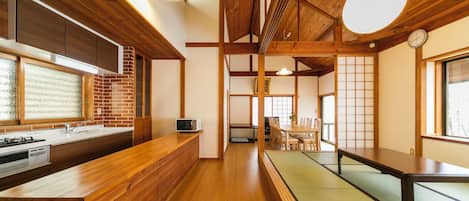 豪華平房, 非吸煙房 (Japanese-Western-Style) | 免費 Wi-Fi、床單