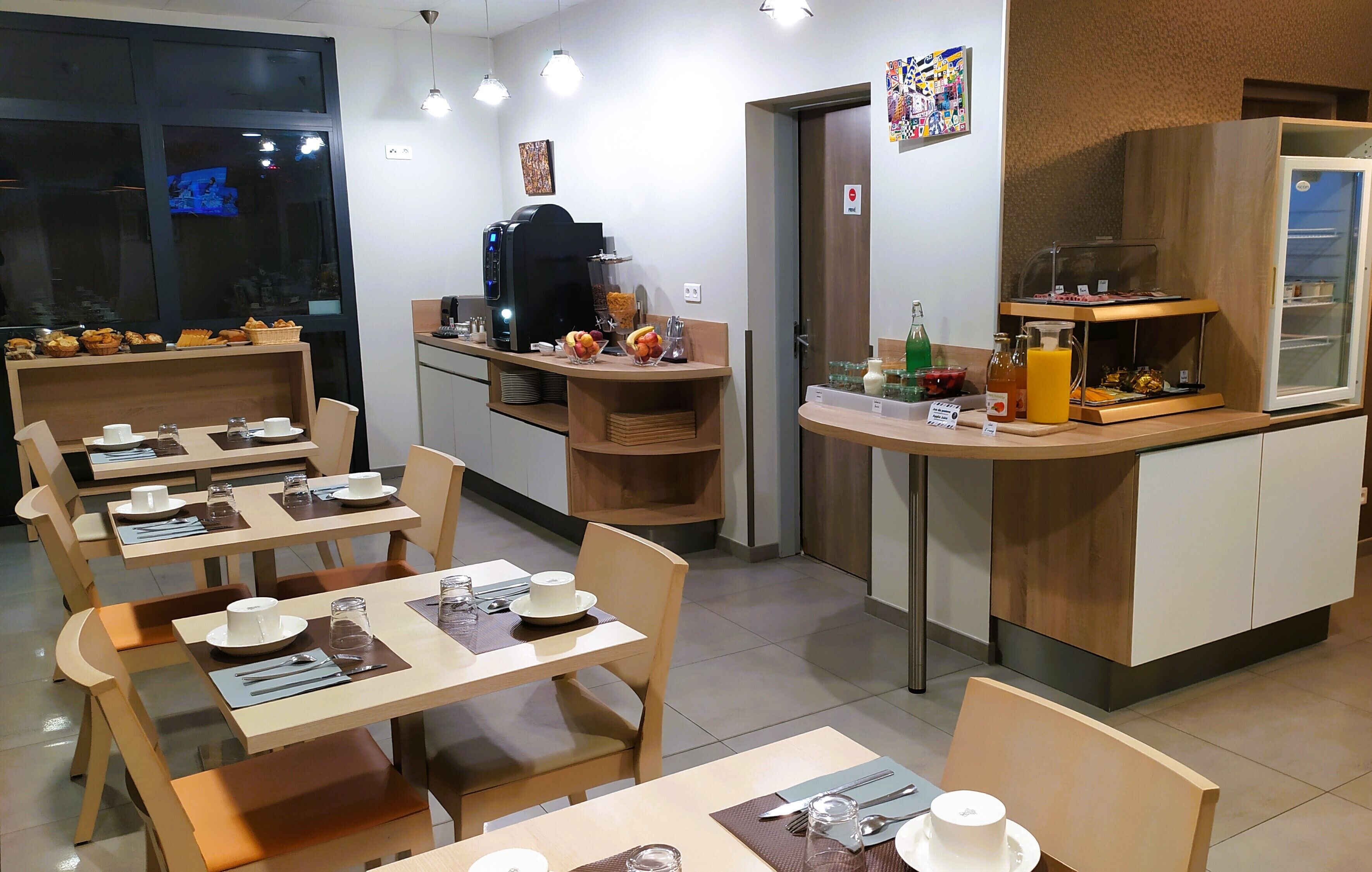 daily buffet breakfast (eur 10 per person)