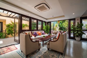 Lobby lounge - Silkotel Hoi An (Da Nang)