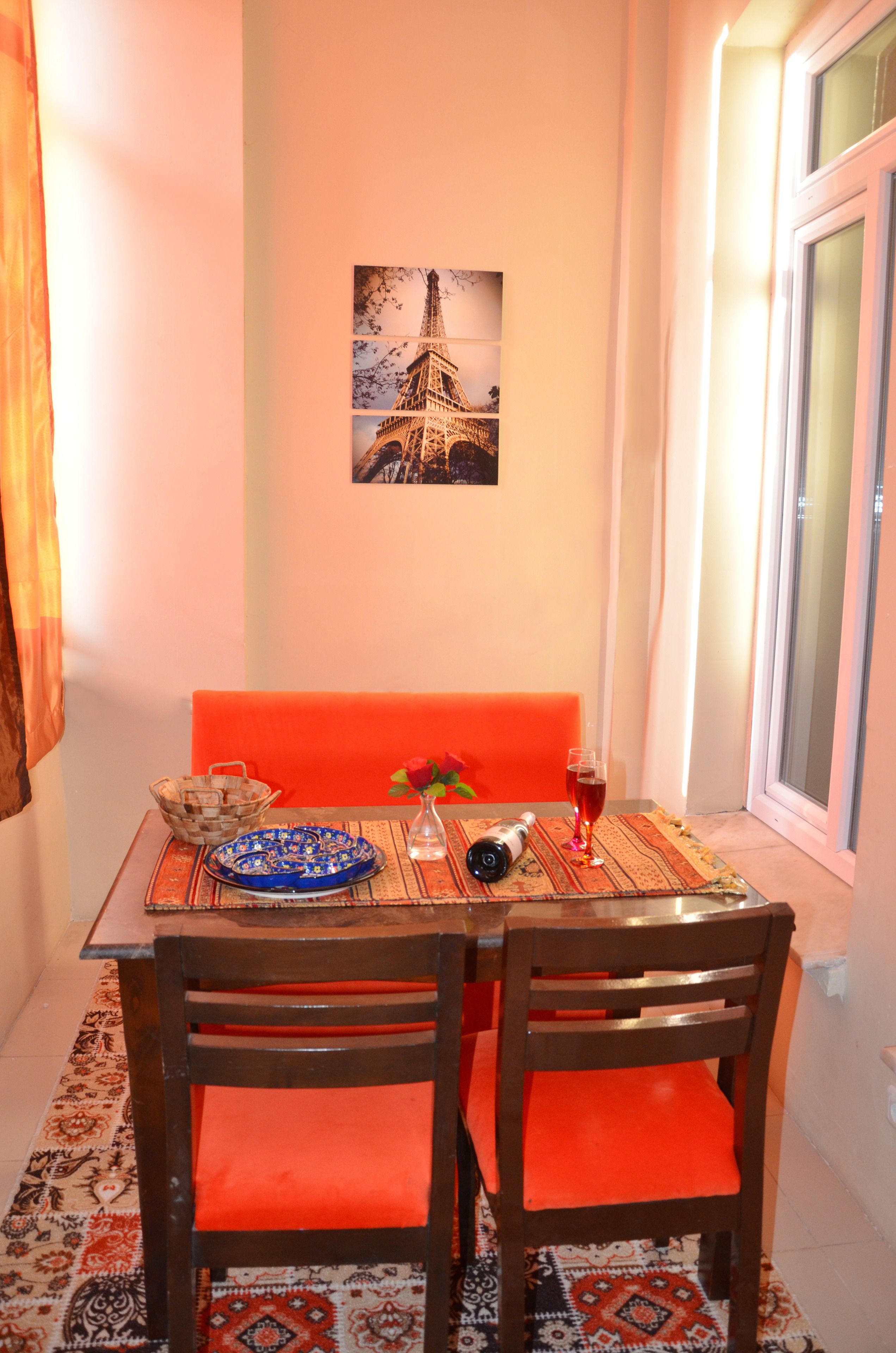 Chambre Double Deluxe | Coin séjour | Télévision LCD