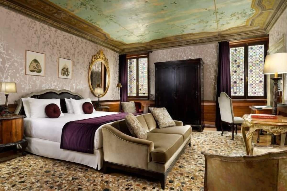 2 habitaciones, ropa de cama de alta calidad y minibar