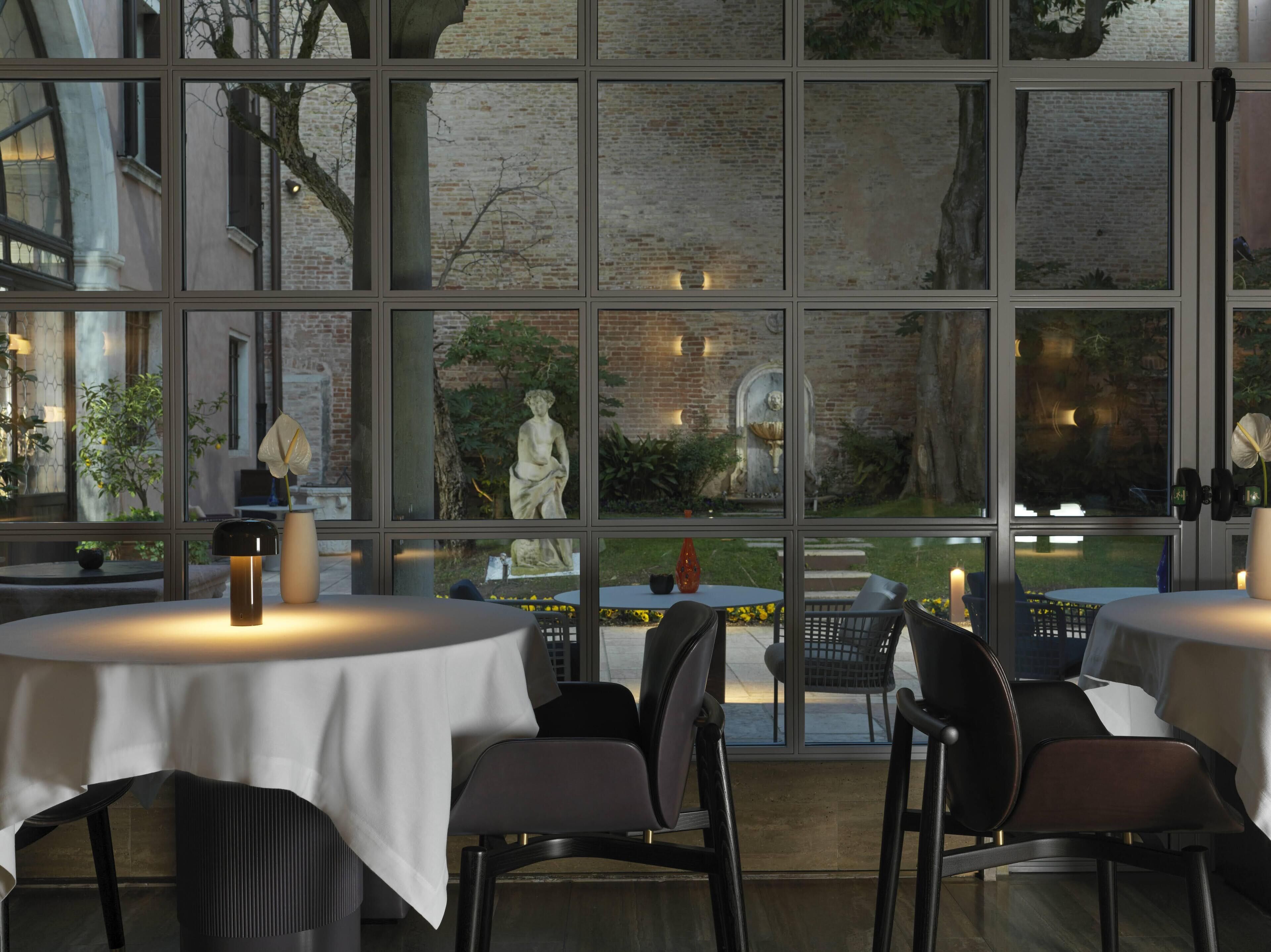 Breakfast, lunch, dinner served; local cuisine, alfresco dining 