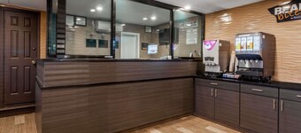 Travelodge by Wyndham South Hackensack