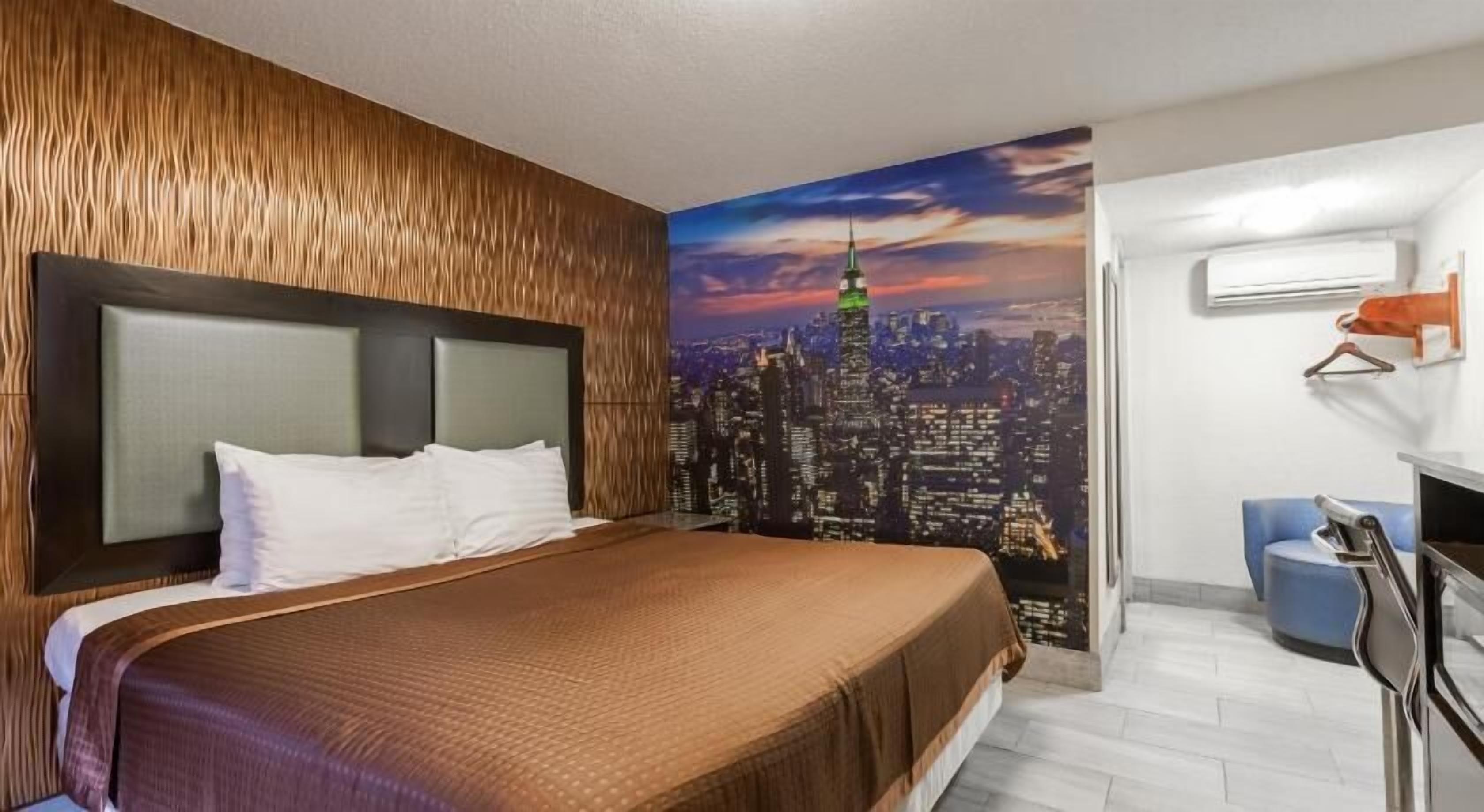 Desk, blackout drapes, iron/ironing board, free WiFi
