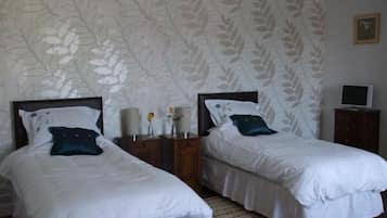 Comfort Twin Room, 1 Bedroom | Egyptian cotton sheets, premium bedding, individually decorated
